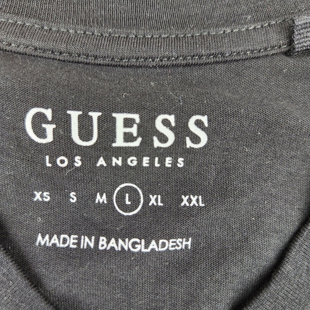 Guess Los Angeles Mens Black Floral Graphic V-Neck T-Shirt Embroidered Logo L - Picture 3 of 7